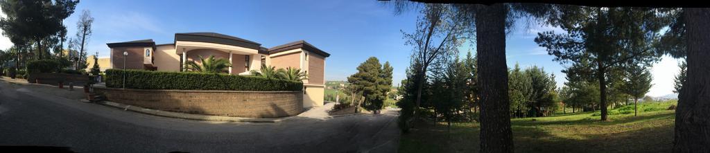 Hotel D.G. Garden Benevento Exterior foto